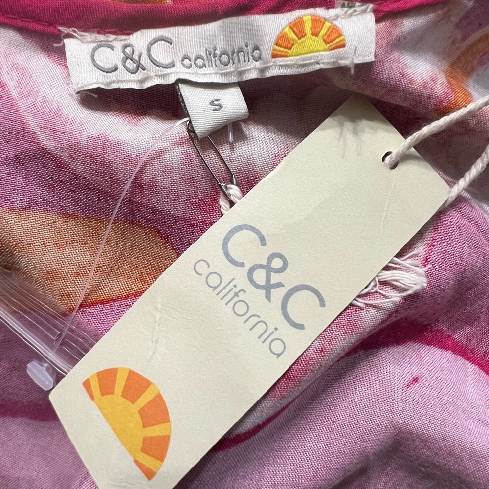 C & C California Women’s Tropical Top🌴 NWT - Picture 3 of 5